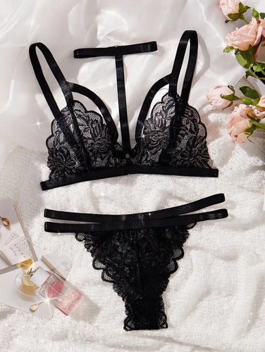 Conjunto Sexy Set De Lencería Con Encaje Y Arnés Kikinas