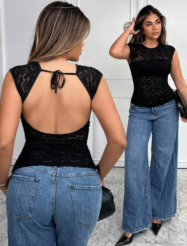 Remera Blusa Top De Encaje Espalda Descubierta Kikinas