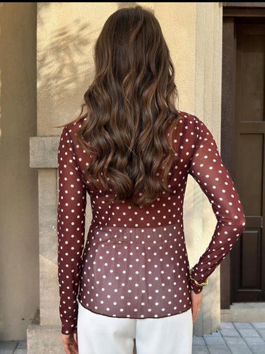 Blusa De Lunares Con Tela De Transparencia Kikinas Chocolate Lunares L