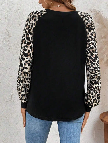 Buzo Con Mangas Diseño De Leopardo