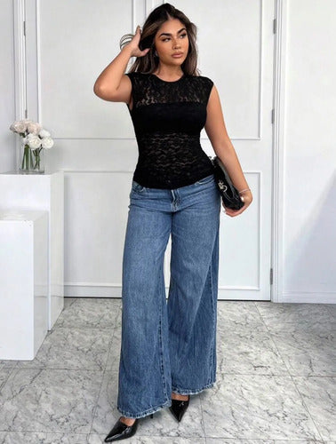 Remera Blusa Top De Encaje Espalda Descubierta Kikinas