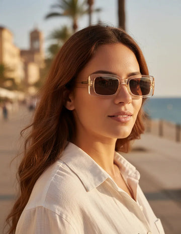 Lentes De Sol Marrón Diseño Rectangular Mediano Kikinas Rectangular Ámbar Ambar Transparente Transparent Amber