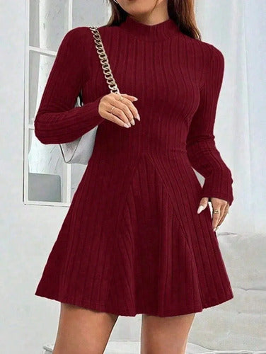 Vestido Cuello Alto Manga Larga Tela Texturizada Corte A
