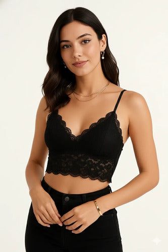 Top De Encaje Con Bordado Floral