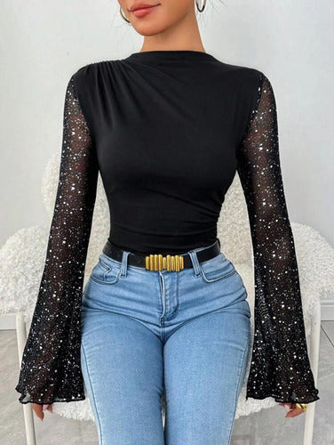 Body Con Mangas Acampanada De  Tela Transparente Brillante