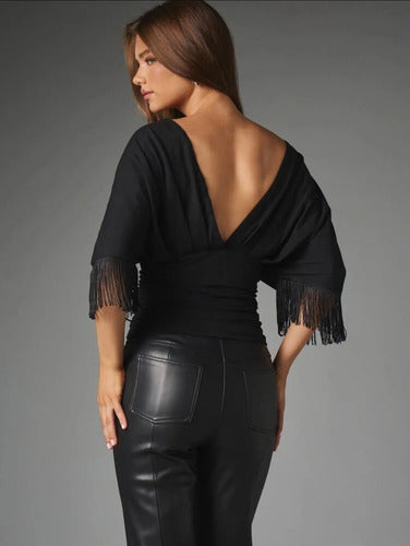 Blusa De Escote V Mangas Caidas