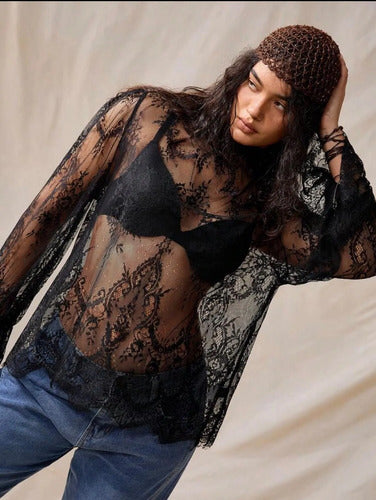 Blusa De Encaje Manga Larga Tipo Bluson Kikinas