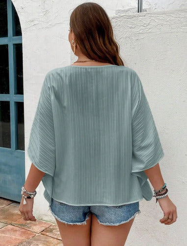 Blusa Talle Grande Mangas Caidas Con Botones De Gasa