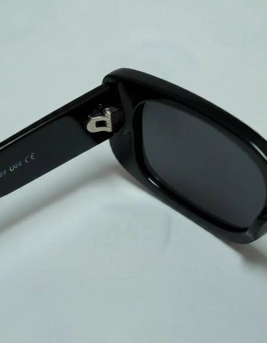 Lentes De Sol Negros Diseño Rectangular  Chico Kikinas Rectangular Negro